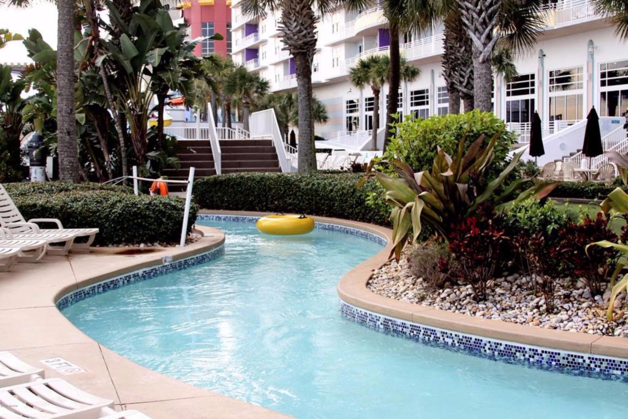 Ferienhaus Ocean Walk - Dramatic 3 Bedroom Ocean Front View Daytona Beach
